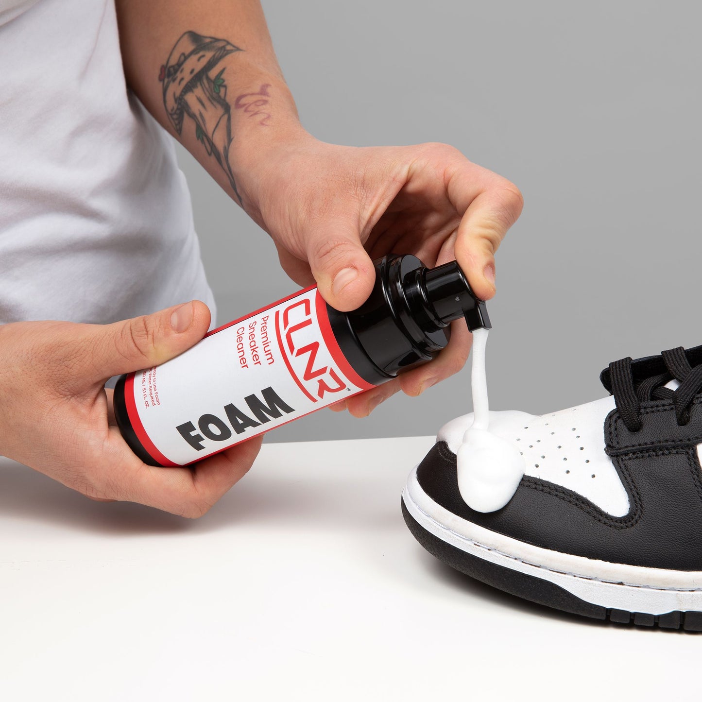 CLNR FOAM Premium Sneaker Cleaning Solution
