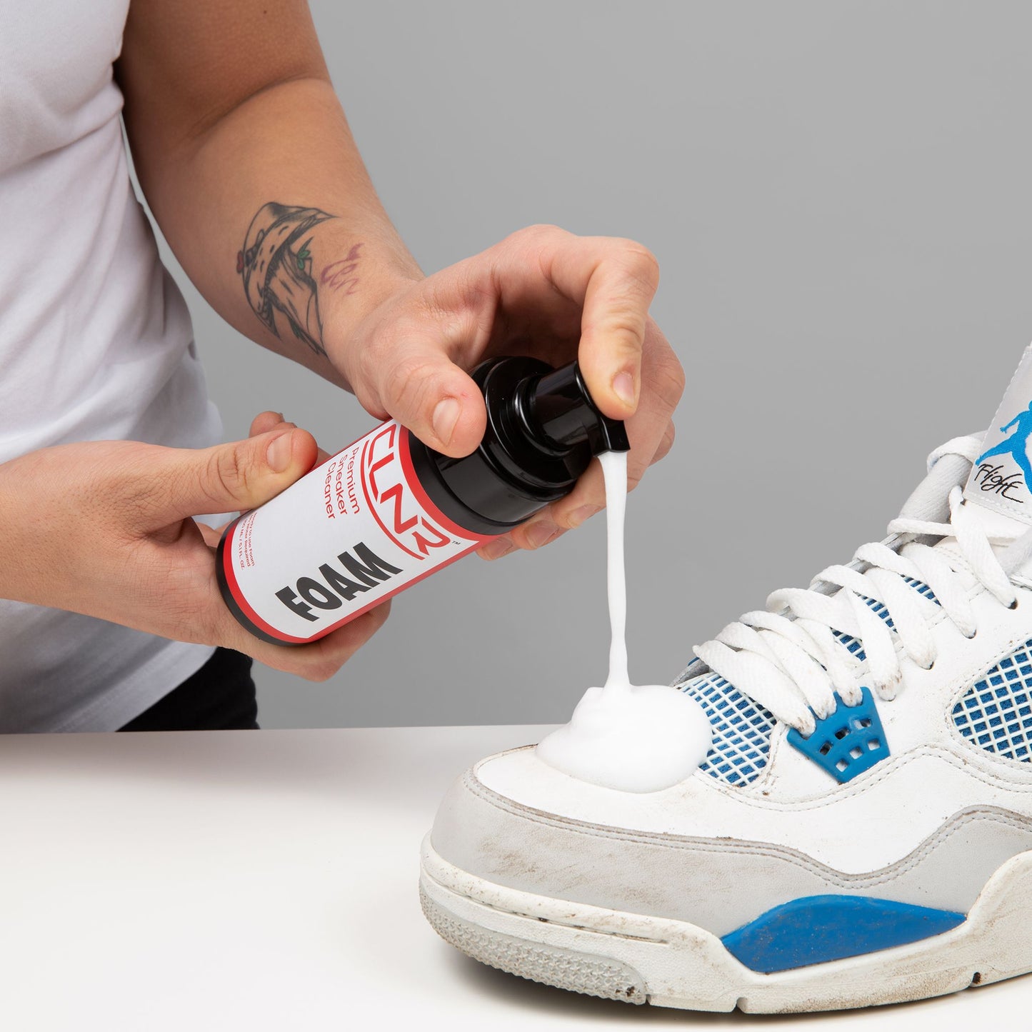 CLNR FOAM Premium Sneaker Cleaning Solution